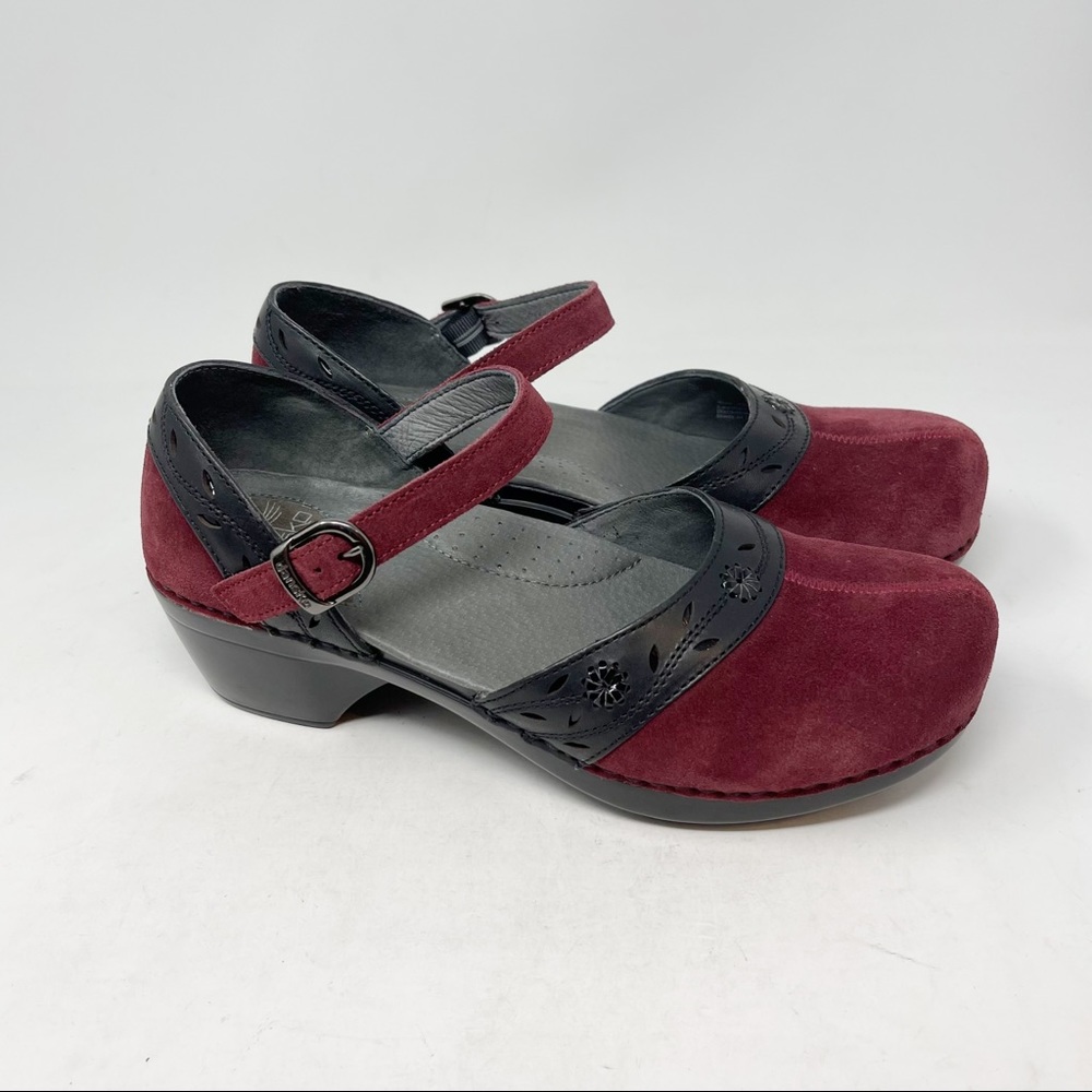 DANSKO Women’s STEPHANIE CLOG Red Suede Woven Floral Trim